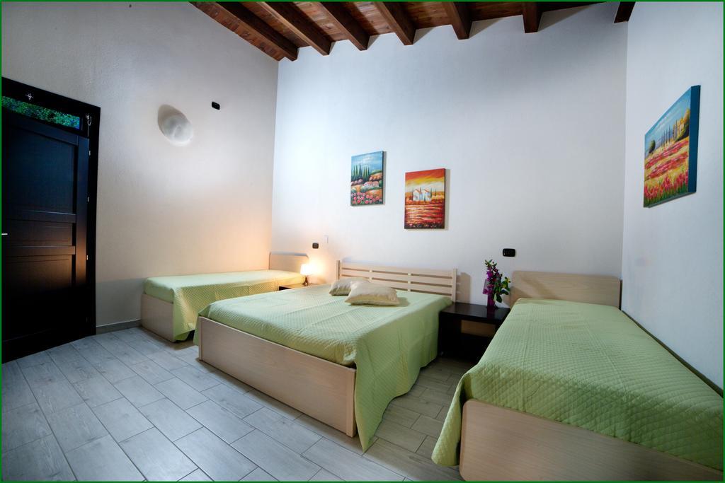 Bed and Breakfast Ai Parchi Dei Parrini Partinico Zimmer foto
