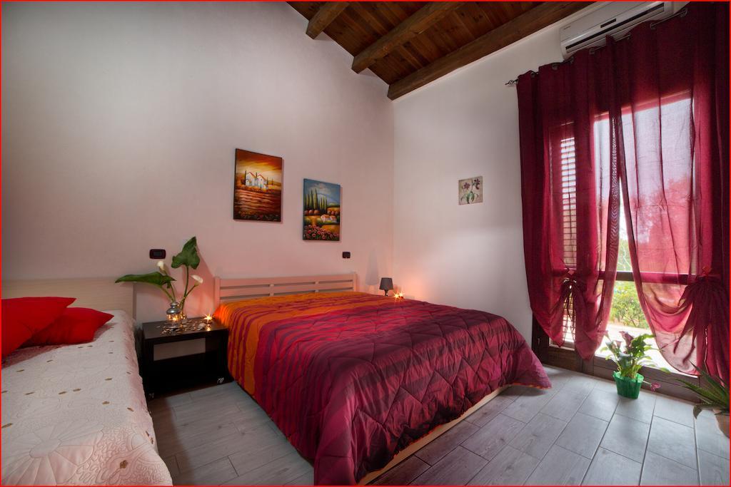 Bed and Breakfast Ai Parchi Dei Parrini Partinico Zimmer foto